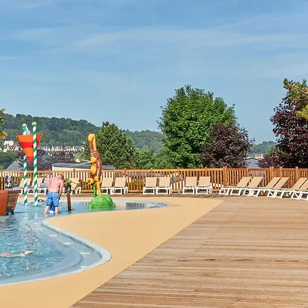 Campeggio Camping La Vallee - Roan *